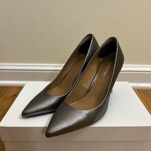 Calvin Klein heels / size: 6 women